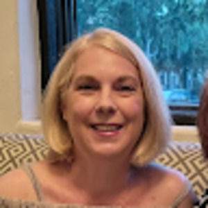 Meet your Posher, Corinne